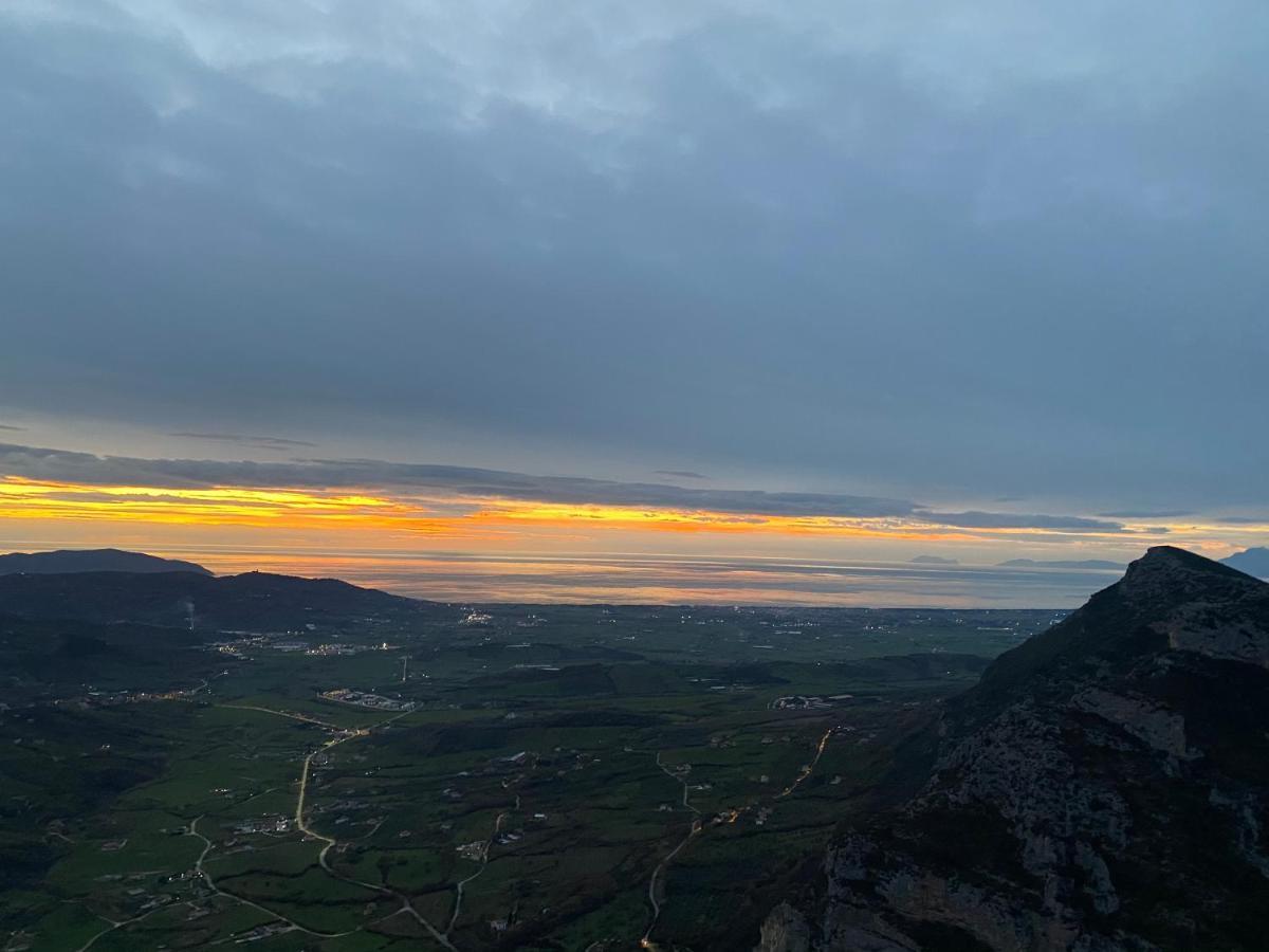 Appartamento Il Geranio Trentinara Esterno foto
